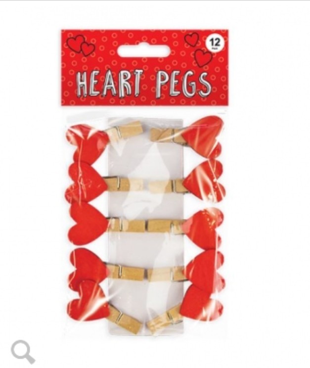 VALENTINES DAY WOODEN HEART PEGS12 PACK
